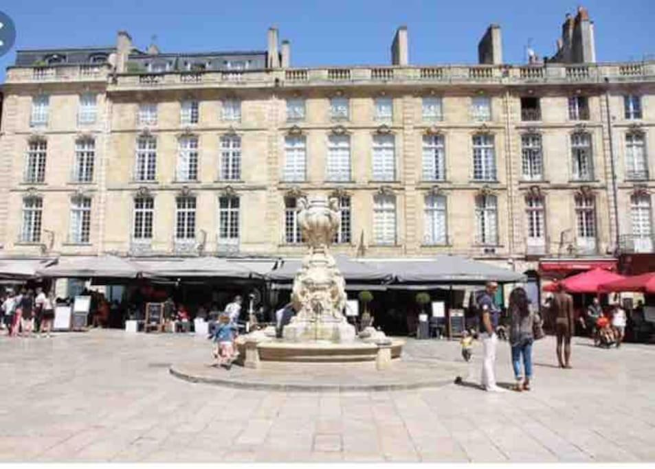 Studio Anna Centre Historique Bordeaux St Pierre Apartment Exterior photo